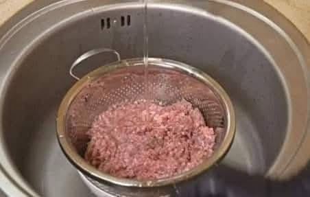 Why Rinsing Ground Beef Before Cooking Isn’t Necessary