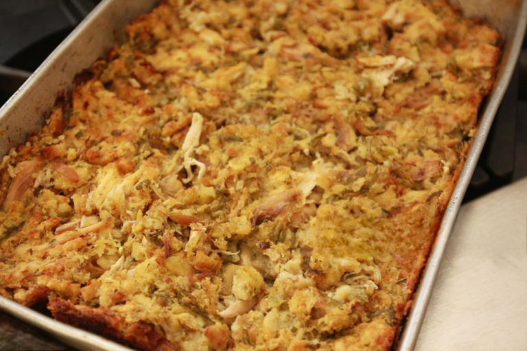 Chicken and Dressing Recipe: A Southern Comfort Classic – Quick & Easy Recipes