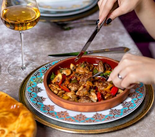 What Kinds of Stews Are There?