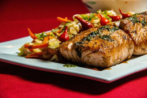 A Balanced Diet with Nutritious Seafood Dinners