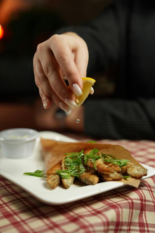 Tasty Fish Tacos: A Treat for the Coast